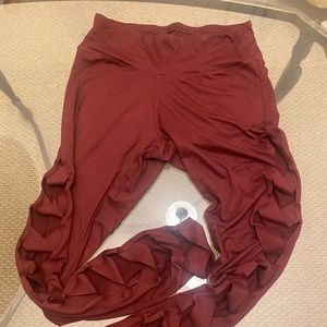 Express Cut-Out Leggings